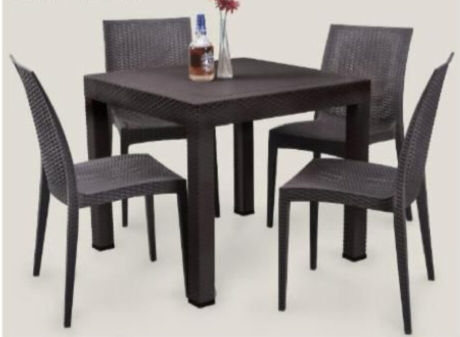 4 seater patio furniture with table