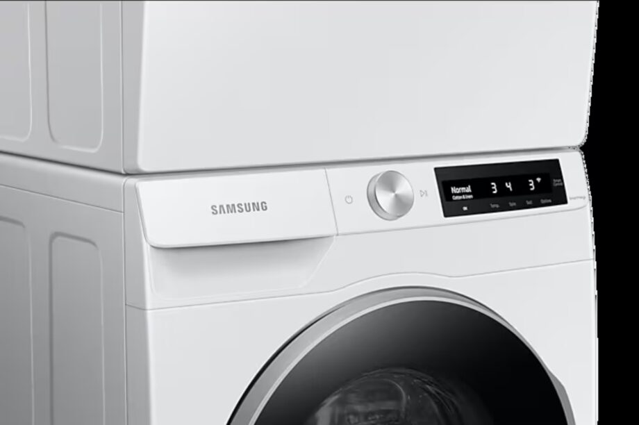 Samsung Front Load Washer 11.5 kg 6900 stacked close up